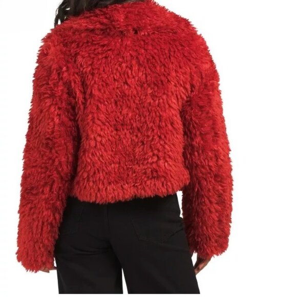 Band Of The Free Chili Pepper Red Faux Fur Open Front Jacket Size SMALL NWT - Picture 3 of 7